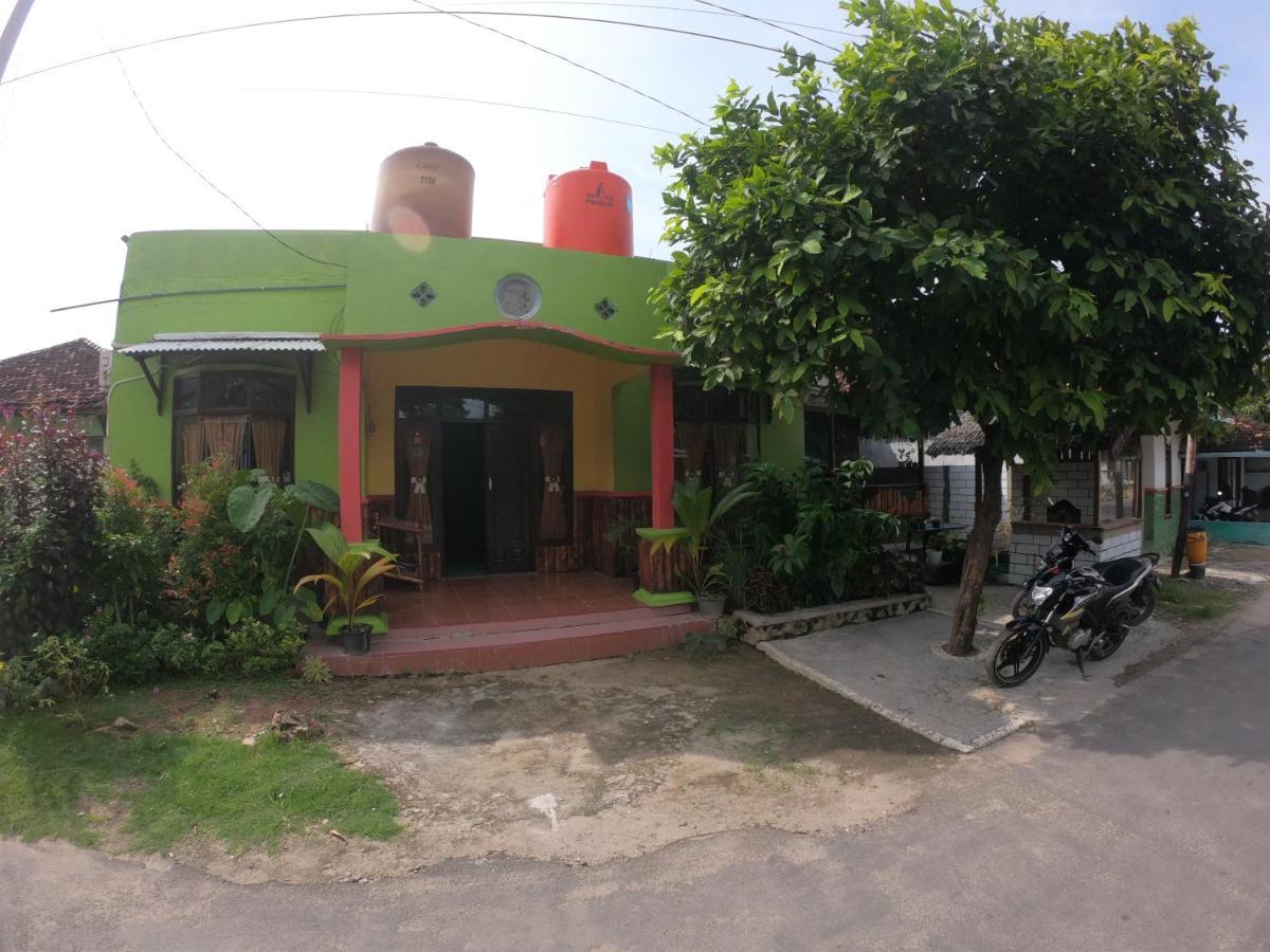 Owl Hostel Karimunjawa Exteriér fotografie