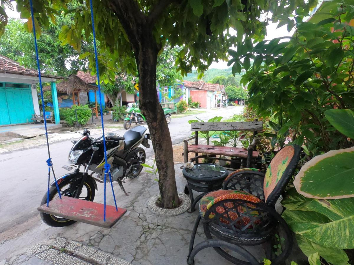 Owl Hostel Karimunjawa Exteriér fotografie